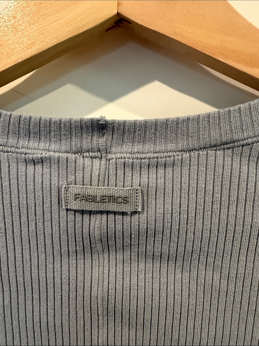 Fabletics Ribbed Muscle Tee in Dusty Blue - Picture 3 of 4